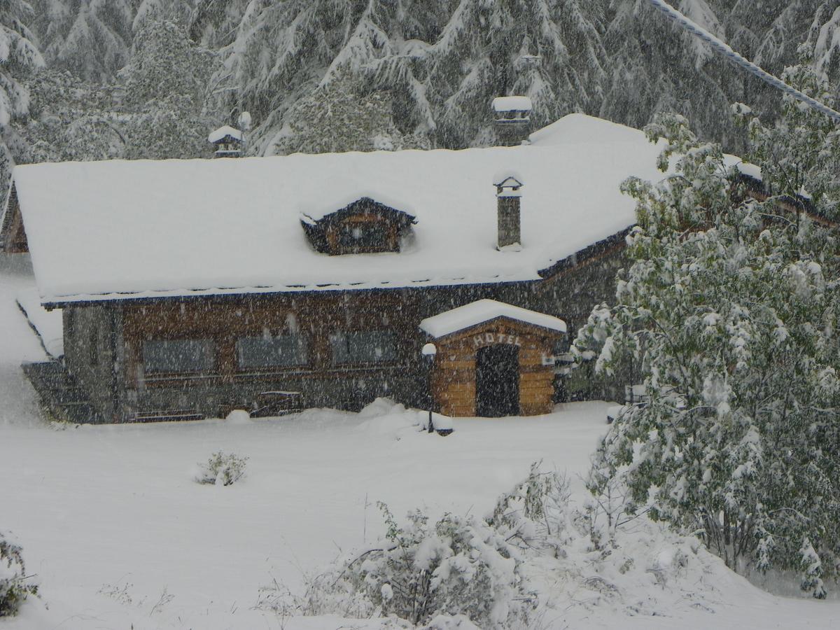 Hotel Les Granges La Thuile Exterior photo